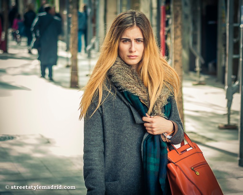 Más cuellos de piel.